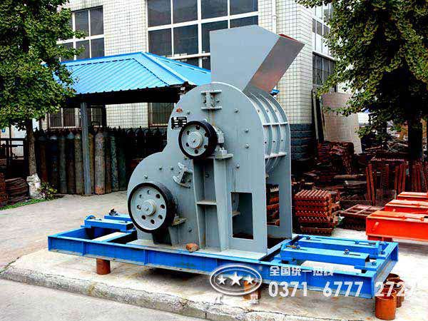 爐渣粉碎機價格多少錢？