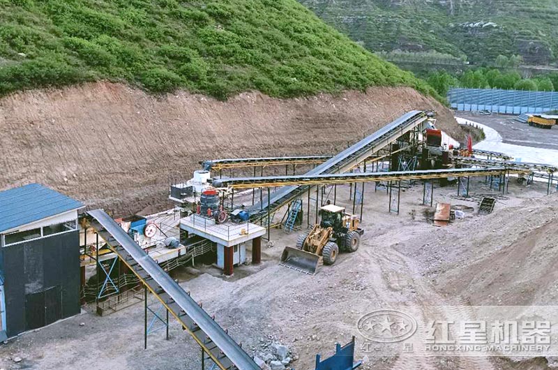 打石英砂用什么設備？提供高純石英砂生產工藝流程