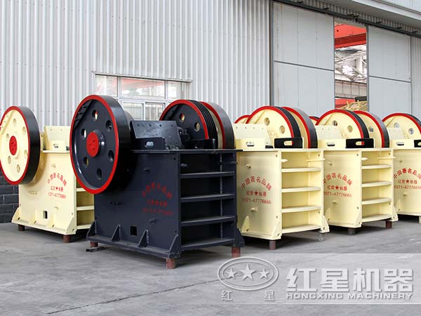 鄂式破碎機物料細(xì)度的調(diào)節(jié)方法