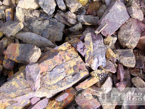 鐵礦石顎式破碎機(jī)哪家好，大概價(jià)格多少
