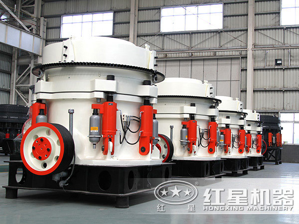 1750型短頭圓錐破碎機(jī)多少錢？大概生產(chǎn)量可達(dá)多少噸？