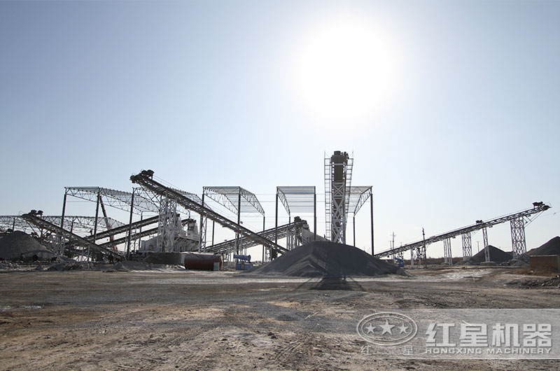 一套機(jī)制砂機(jī)器多少錢？有沒有現(xiàn)場工作視頻