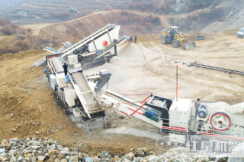 移動履帶一體式石子破碎機(jī)類別、價格及現(xiàn)場圖片