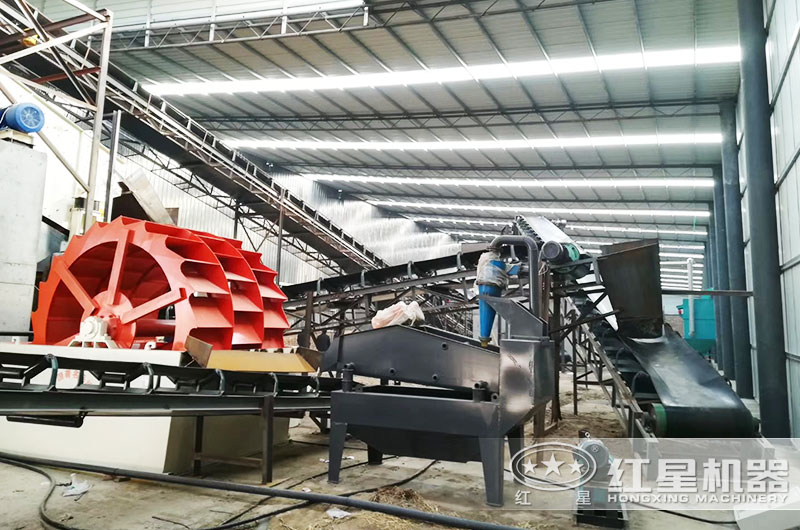 水洗沙機械多少錢一套？（內(nèi)有大型水洗沙機械工作視頻）