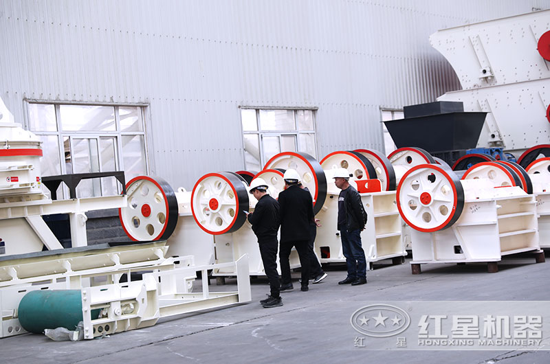 石子粉碎機(jī)有哪些？哪種適合中小型石料廠？