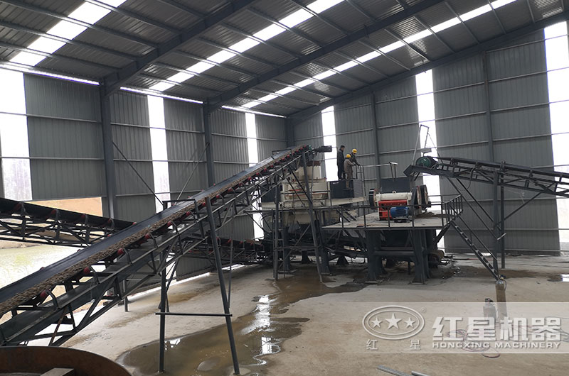 石頭破碎成的沙子怎么樣？能用于修建鐵路嗎？