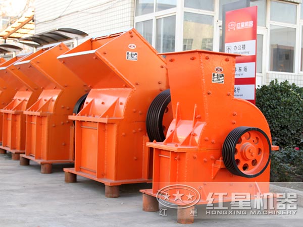 錘破機(jī)與反擊破碎機(jī)哪個(gè)更適用于二段破碎？